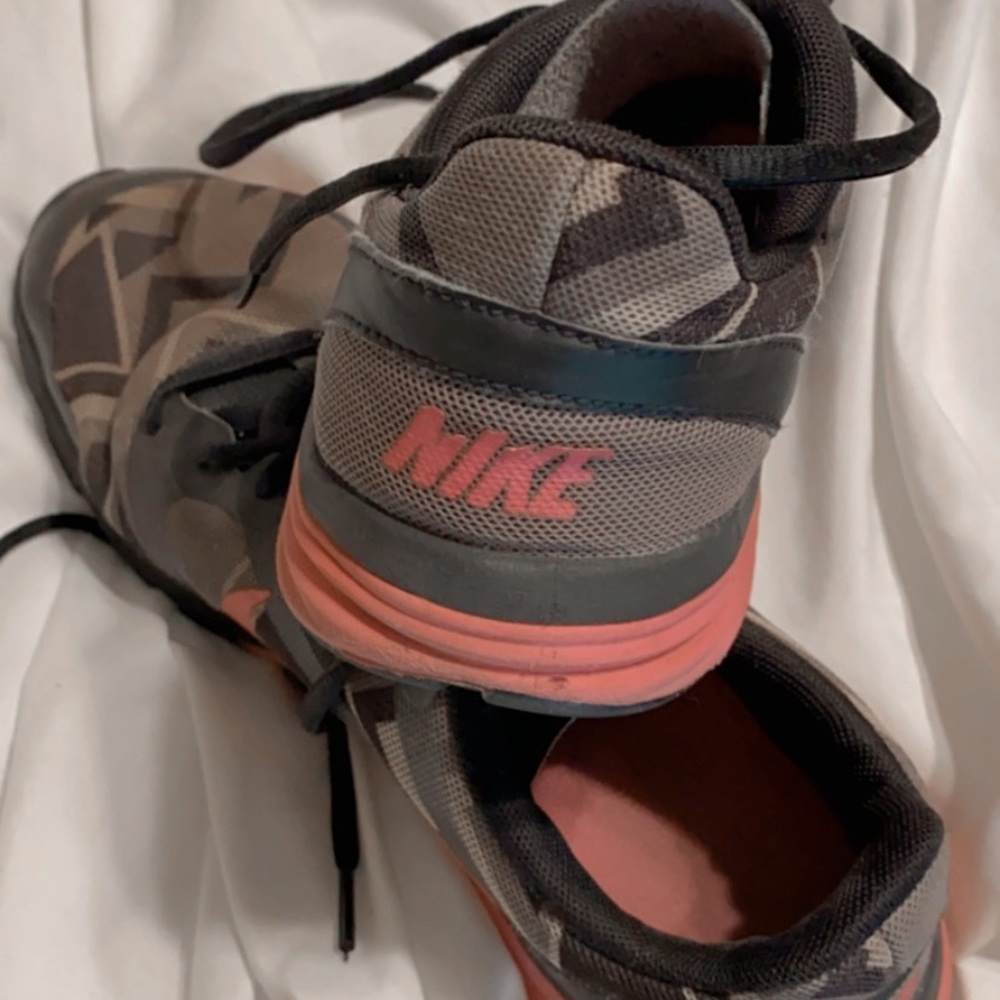 Nike trainer shoes